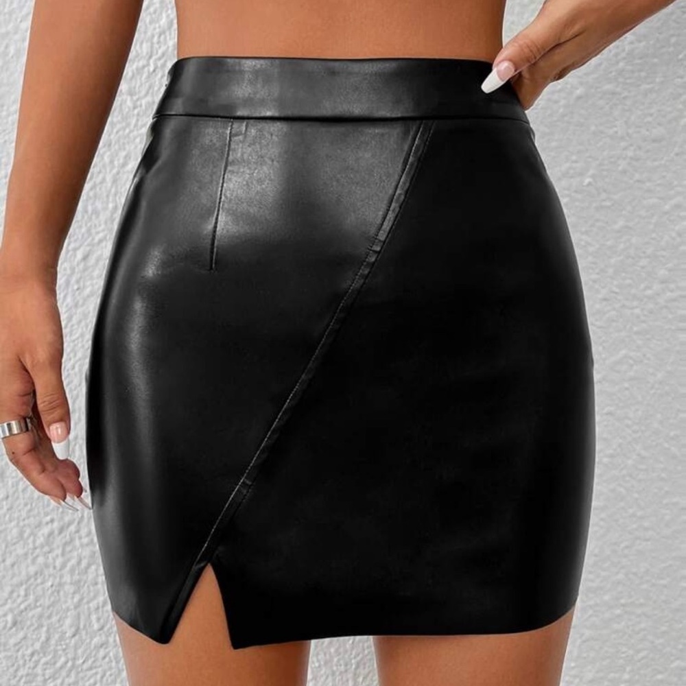 SHEIN Black Asymmetrical Mini Pencil Skirt